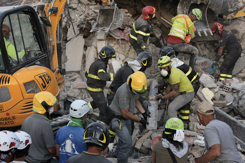 Amatrice, Rieti, 2016 - Attività di ricerca e soccorso dopo il terremoto del 24 agosto